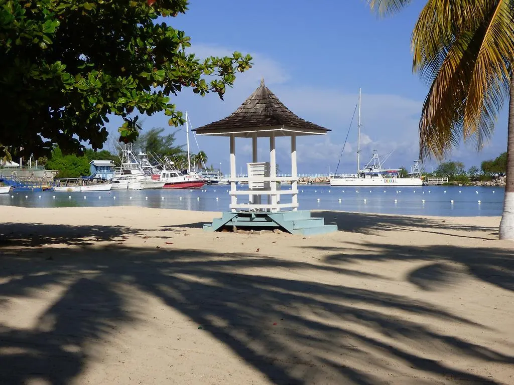 Hotel Beach Studio 9 Ocho Rios Jamaica