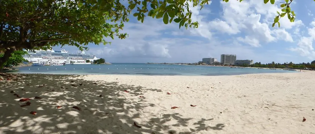 Hotel Beach Studio 9 Ocho Rios